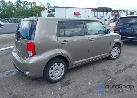2015 Scion Xb from USA, damaged, VIN JTLZE4FE8FJ068685